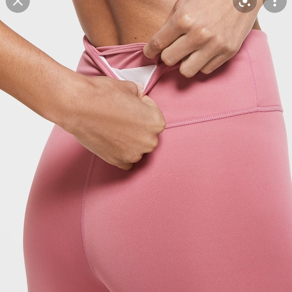 Nike Leggings - Picture 9 of 16